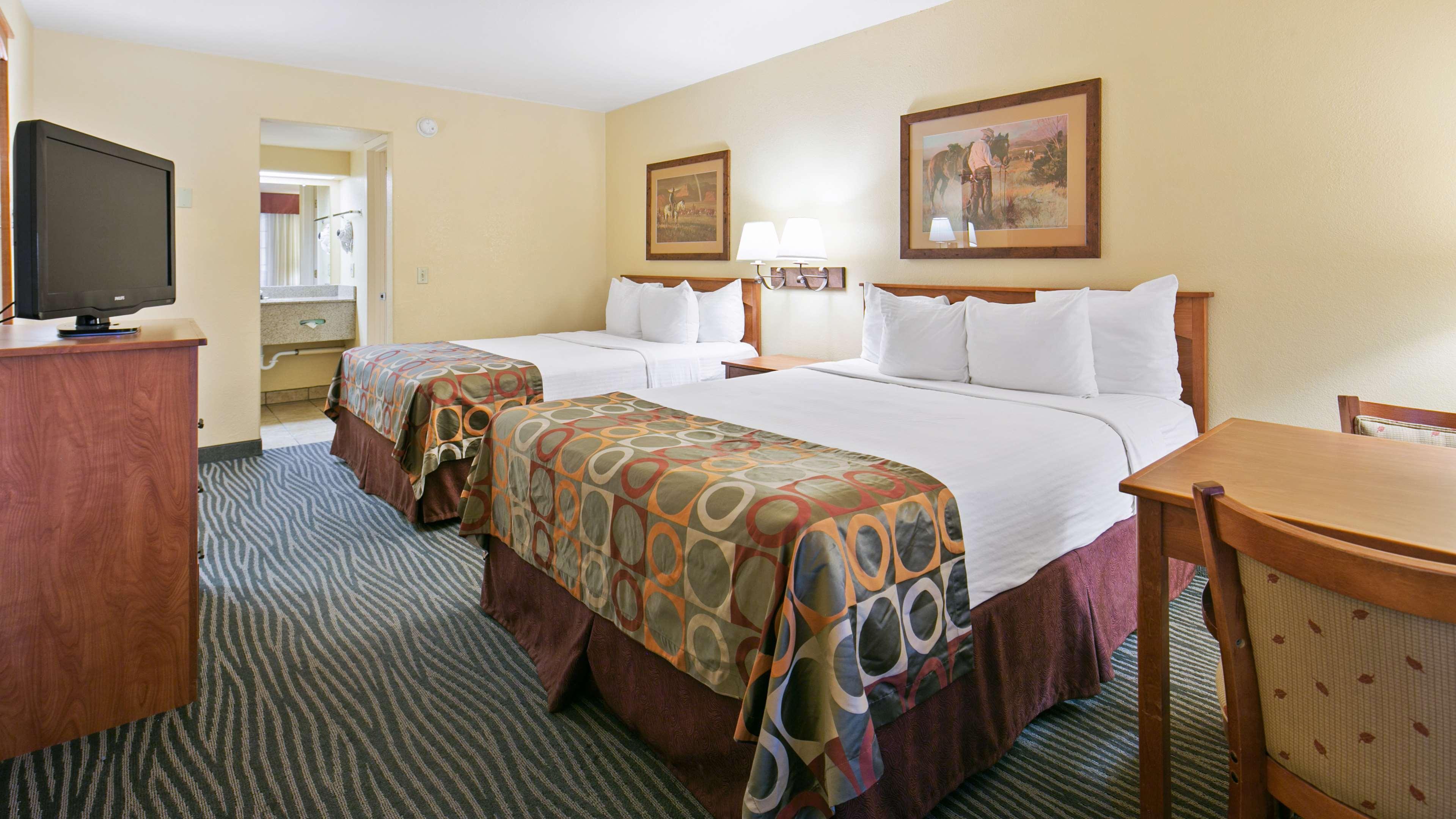 Best Western Desert Inn Safford Bagian luar foto