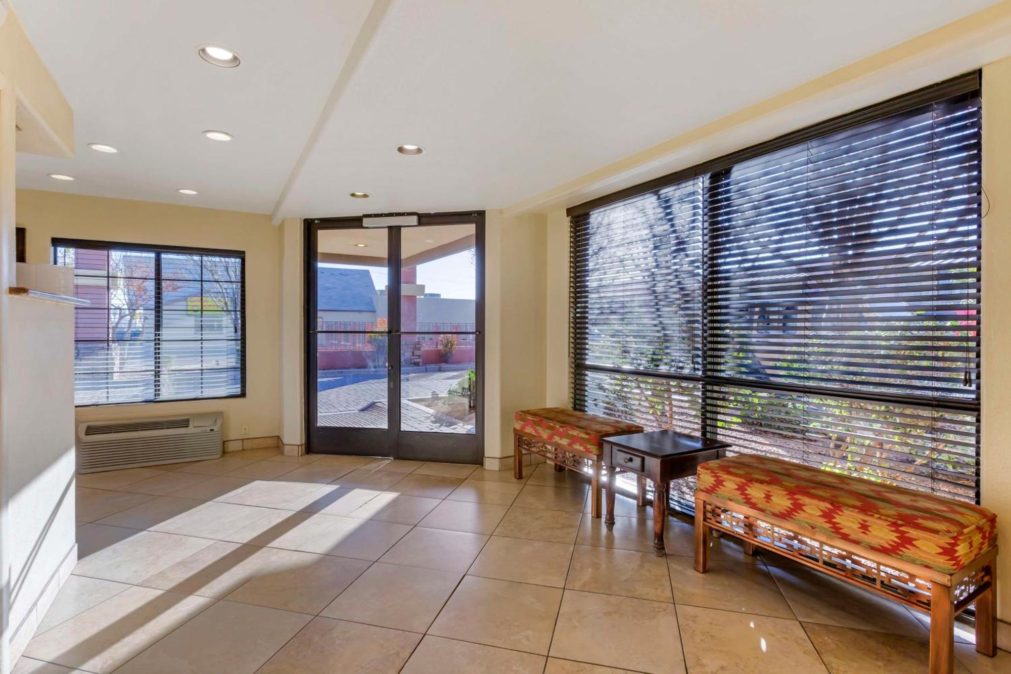 Best Western Desert Inn Safford Bagian luar foto